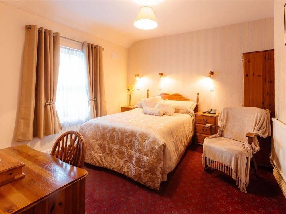 Tubbercurry Cawley'S Guesthouse מראה חיצוני תמונה