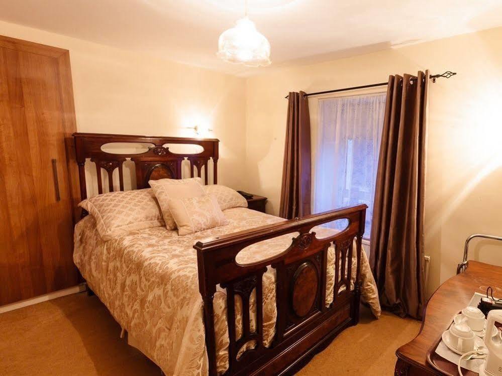 Tubbercurry Cawley'S Guesthouse מראה חיצוני תמונה